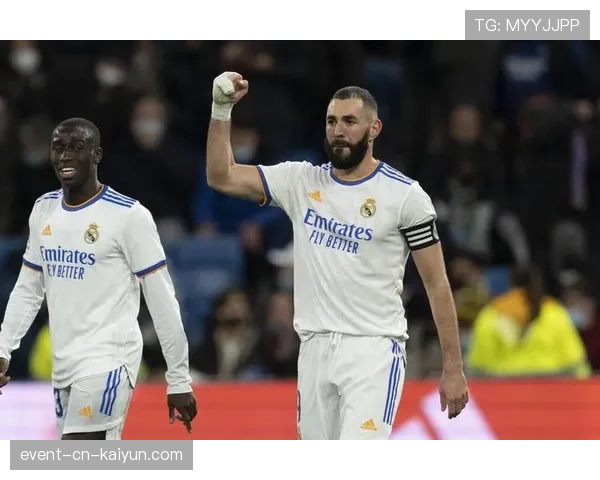 花絮：皇家社会主场大屏幕实时显示来自全球各时区球迷的助威留言